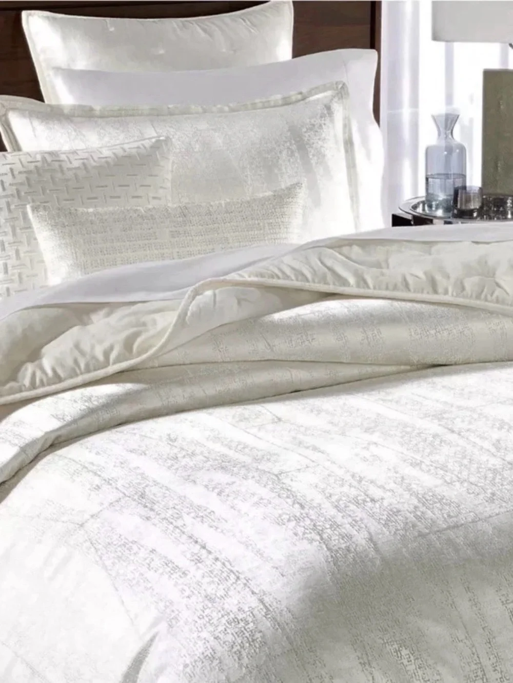 Hotel Collection Fractured Geo KING Duvet Cover & Shams Set White.